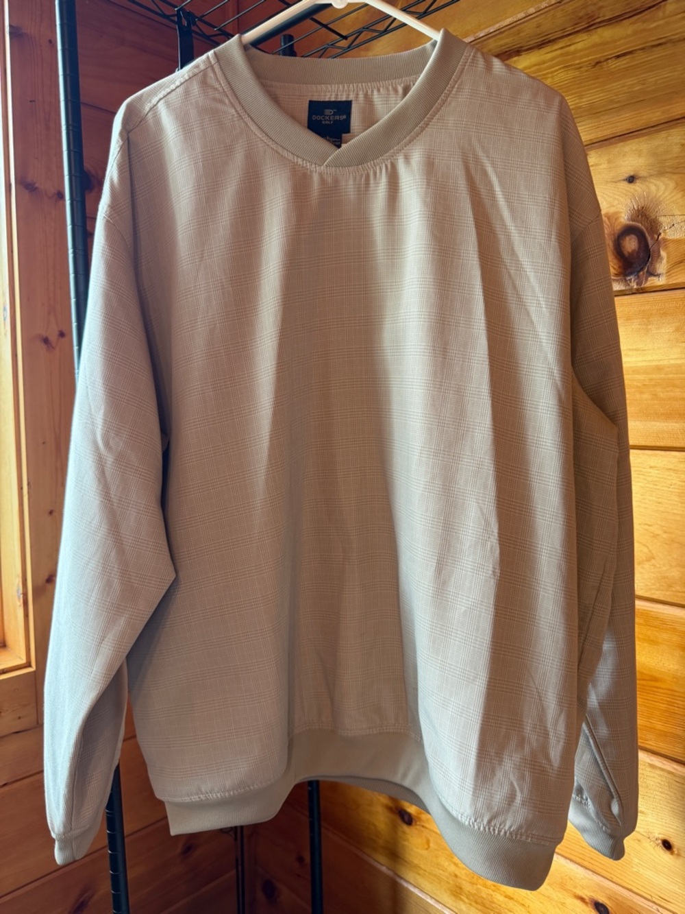 Dockers Golf Rainwear Cream Textured V-Neck Pullover L